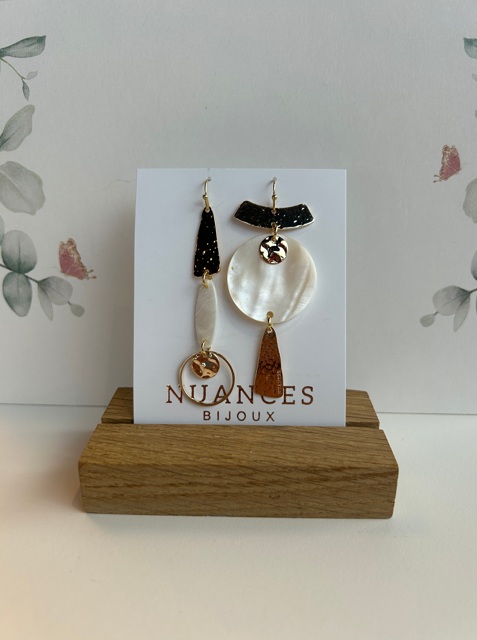 Boucles d'oreille Solange nacre - Nuances 